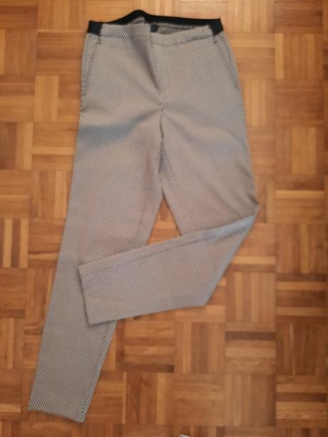 Dámske džegínsy, esmara,42