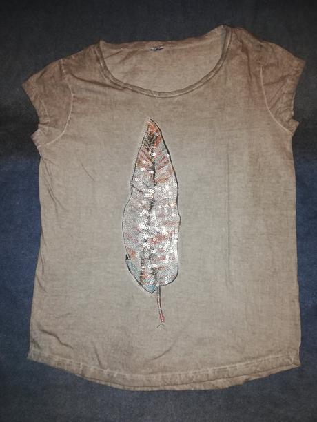 Tričko s 3d listom s, s