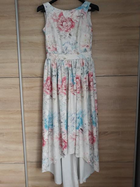 Dámske kvetinové šaty, s