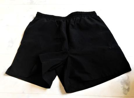 Športové šortky, l