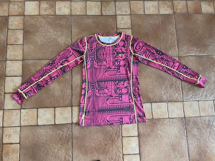 Krasne sportove tricko zn kari traa, m