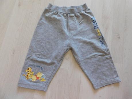 Tepláky č.80, disney,80