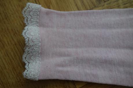 Bledoružový nátelník, early days,74