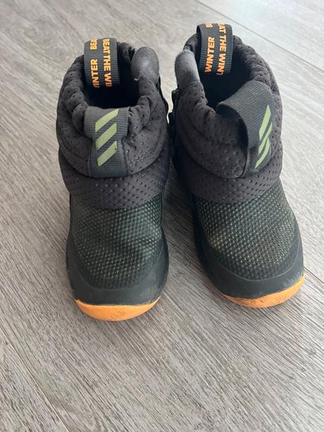 Adidas cizmy, adidas,25