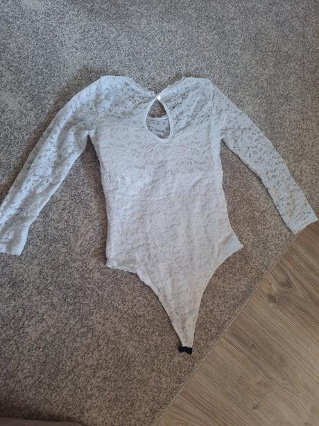 Čipkovaný top, h&m,m