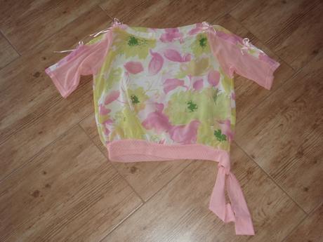 Motýliková blúzka, 38