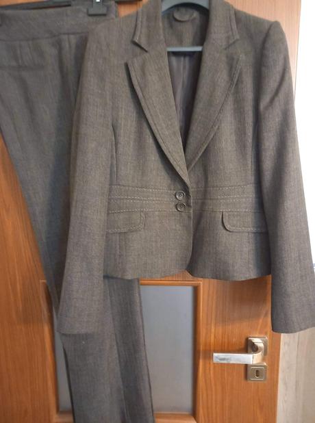 Nohavicovy kostym, f&f,42