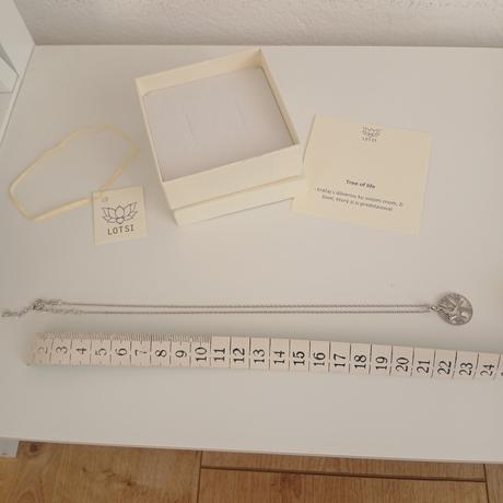 Strieborná retiazka s príveskom strom života, 