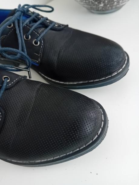 Spoločenské topanky, 33