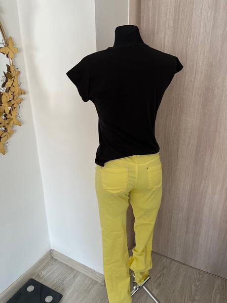 Skinny, active,m