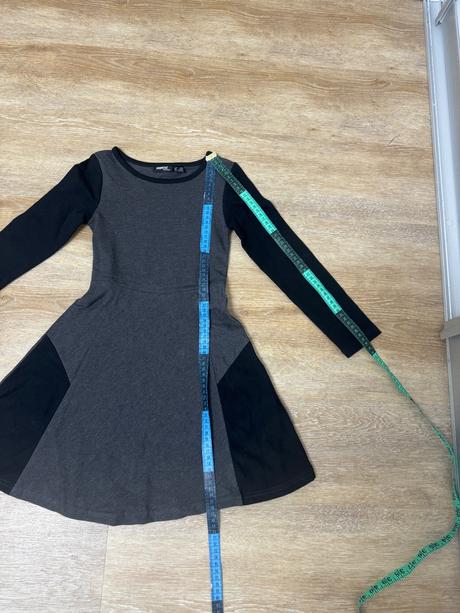 A-čkove šaty, pepperts,122