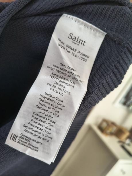 Saint tropez nádherný tmavo modrý svetrík l-xl, l