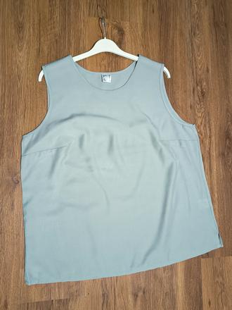 Sivá ľahká blúzka bez rukávov, 4xl