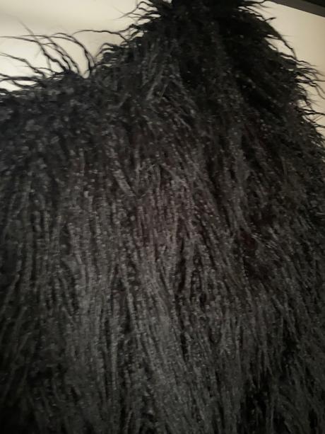 Vesta z falosnej kozusiny, zara,m