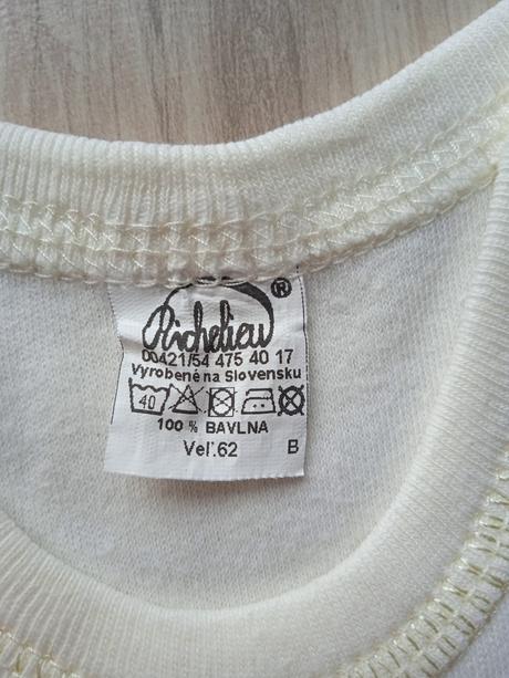 2-dielna súprava bledo žltej farby, richelieu,62