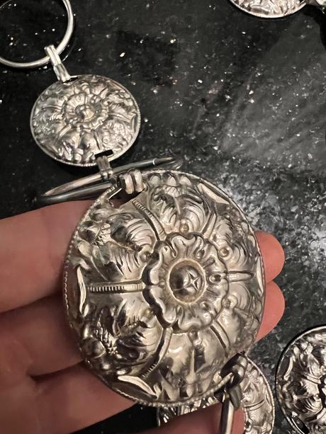 Orientálny opasok silver nastaviteľný háčikom,
