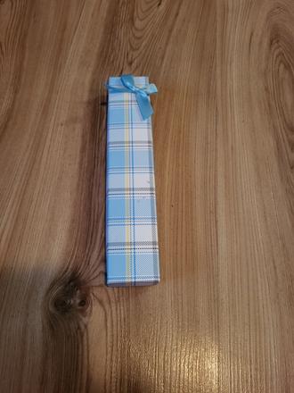 Krabička na retiazku,