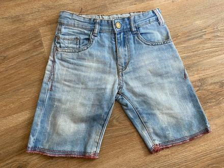 Šortky, zara,104