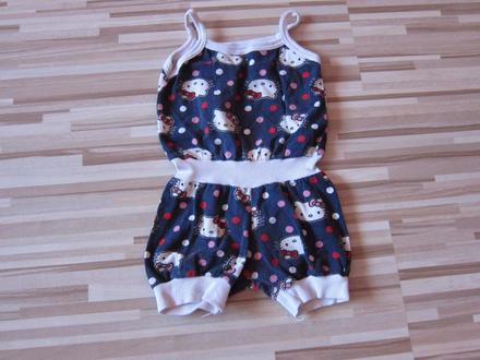 Overal s hello kitty cislo 4, 74
