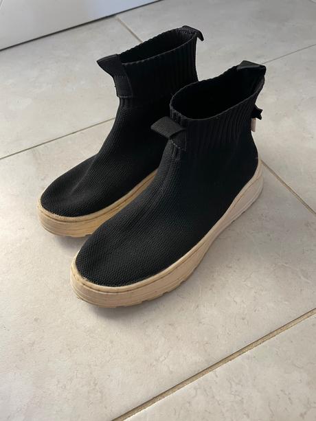 Zara ponožkove topanky, zara,31