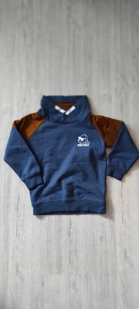 Chlapčenská mikina, 104