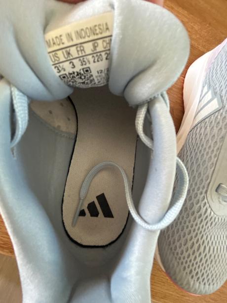 Adidas tenisky, adidas,35