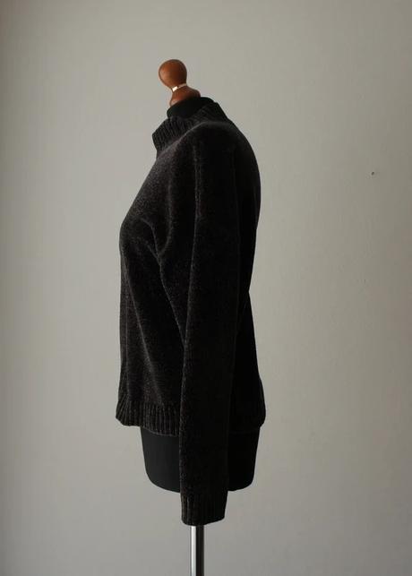 Zamatový/žinylkový rolákový sveter zn.fb sister, xs