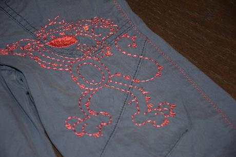 Perfektny kompletik tricko skapuckou+3/4 nohavice, next,122