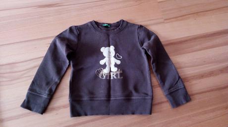 Pulover- cena s poštou, benetton,104