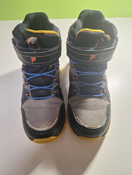 Zimna obuv 34, fila,34