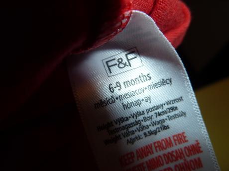 Ziarivo cervene tricko s robotom rozriari vase dni, f&f,74