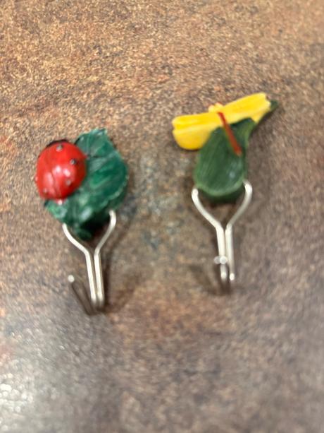 Háčiky  lienka a vážka, 