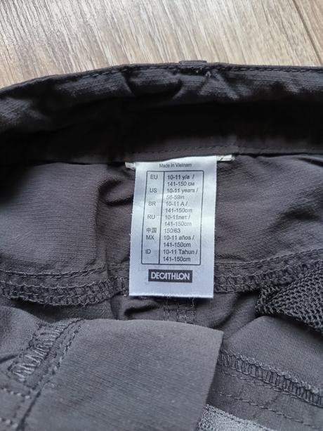 Turistické nohavice (málo nosené), decathlon,146