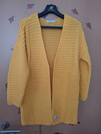 Svetrik, reserved,152