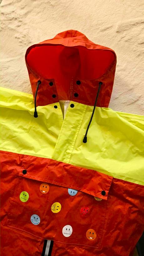 Detský pršiplášť / pončo s kapucňou, zn. chilli,