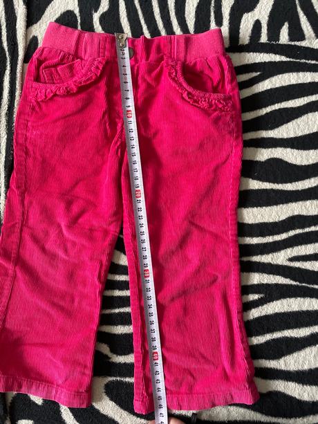 Predam tepláky a nohavice dievcenske, 92