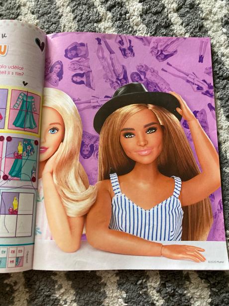 Barbie časopisy a plagáty, 