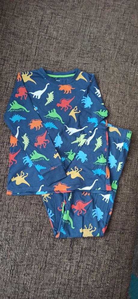 Dino pyzamo, f&f,134