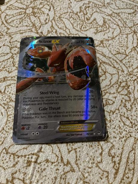 Pokémon, bakugan a pokémon album, 