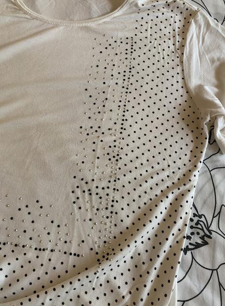 Kvalitné tričko s guličkami a kamienkami o&s v. l, l