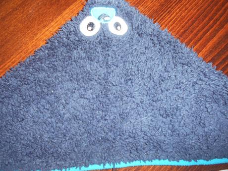 Nákrčník, topomini,104