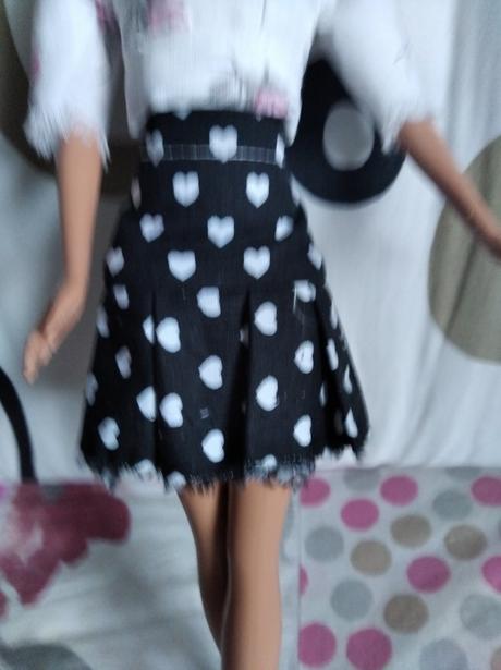 Sukne babiku barbie, 