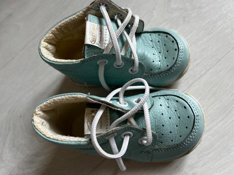 Koženné topánky na prvé kroky, 19