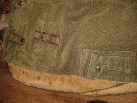 Menžestrove trištvrtaky, 44