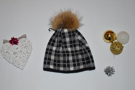 Čiapka s bohatým brmbolcom, 34 - xxxl