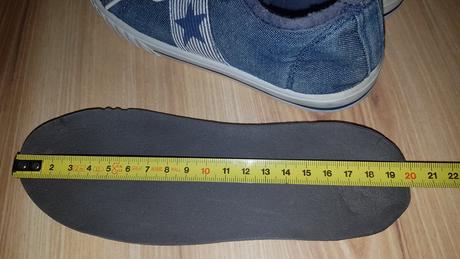 Platené tenisky, 31