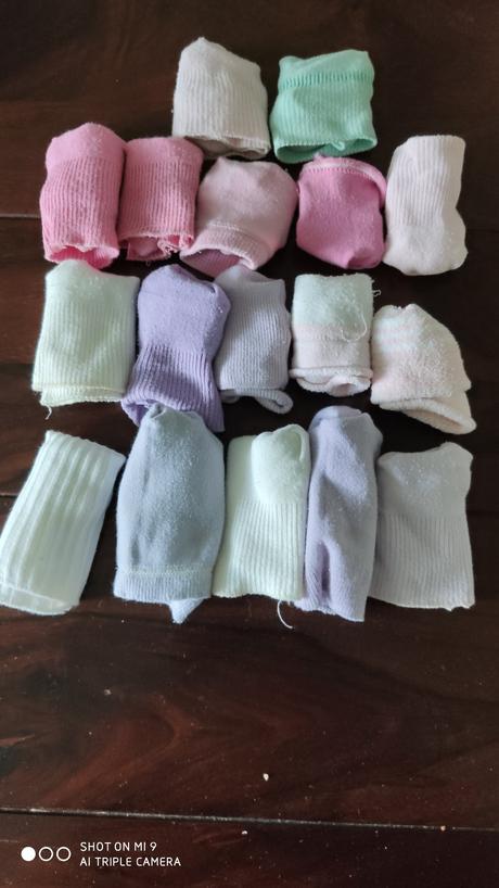 Velmi lacno balik ponoziek od 1 do 4 rokov, 20