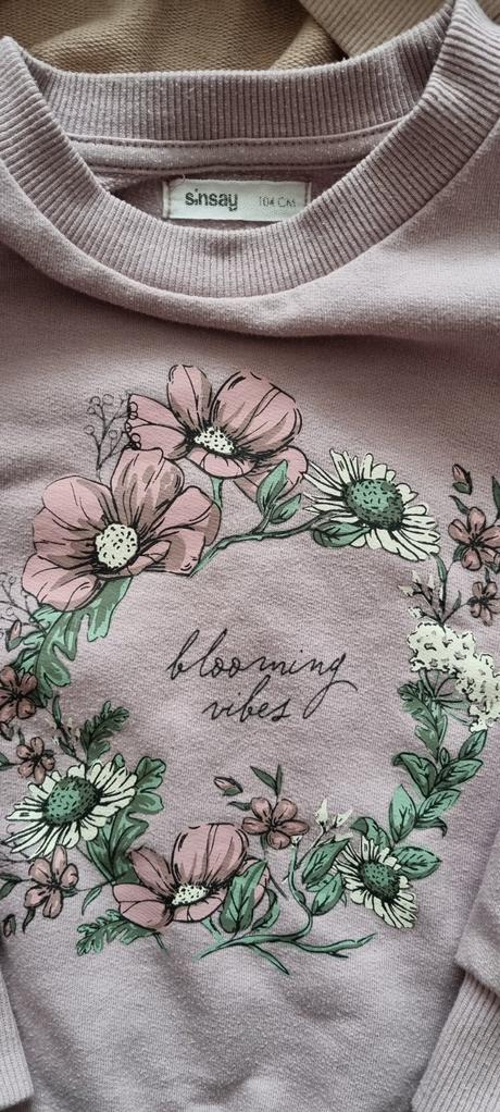 Mikiny v.104, sinsay,104