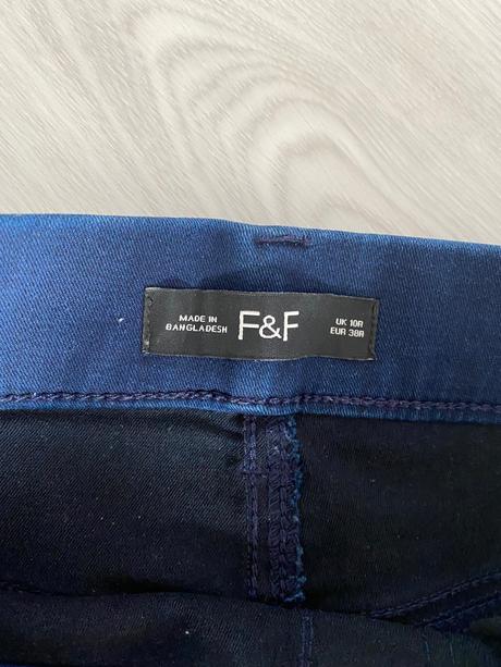Džegínsy, f&f,38