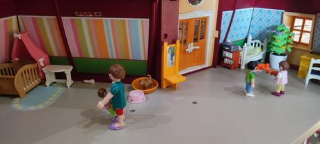 3-poschodovy dom playmobil, 